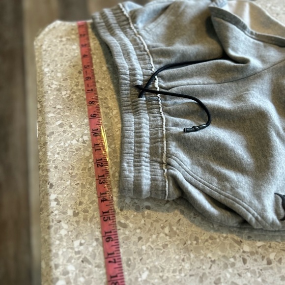 Under Armour Medium 
PRUCT ROCK FLEECE SHORT - Picture 9 of 11